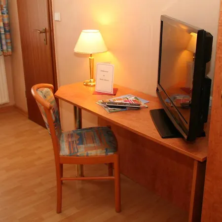 Schonsitz Guest house 2*